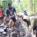 Satgas TMMD Ke-128 Kodim 1302 Minahasa Percepat Pembangunan Jalan Desa Watuliney