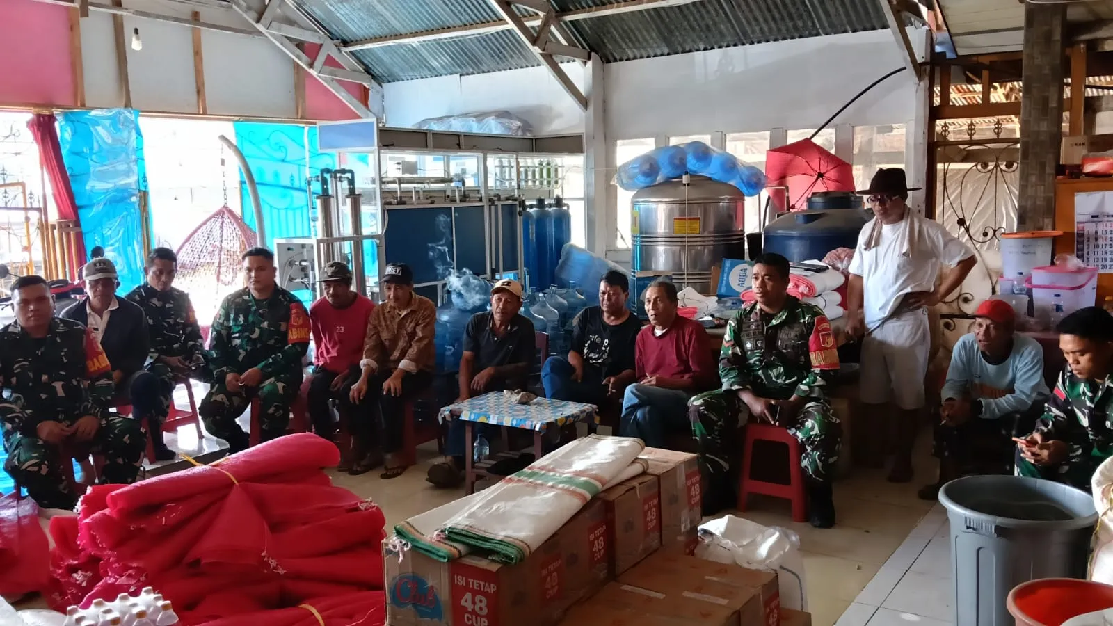Kebersamaan TNI dan Masyarakat Terjalin Erat Lewat Nobar Pildun 2026