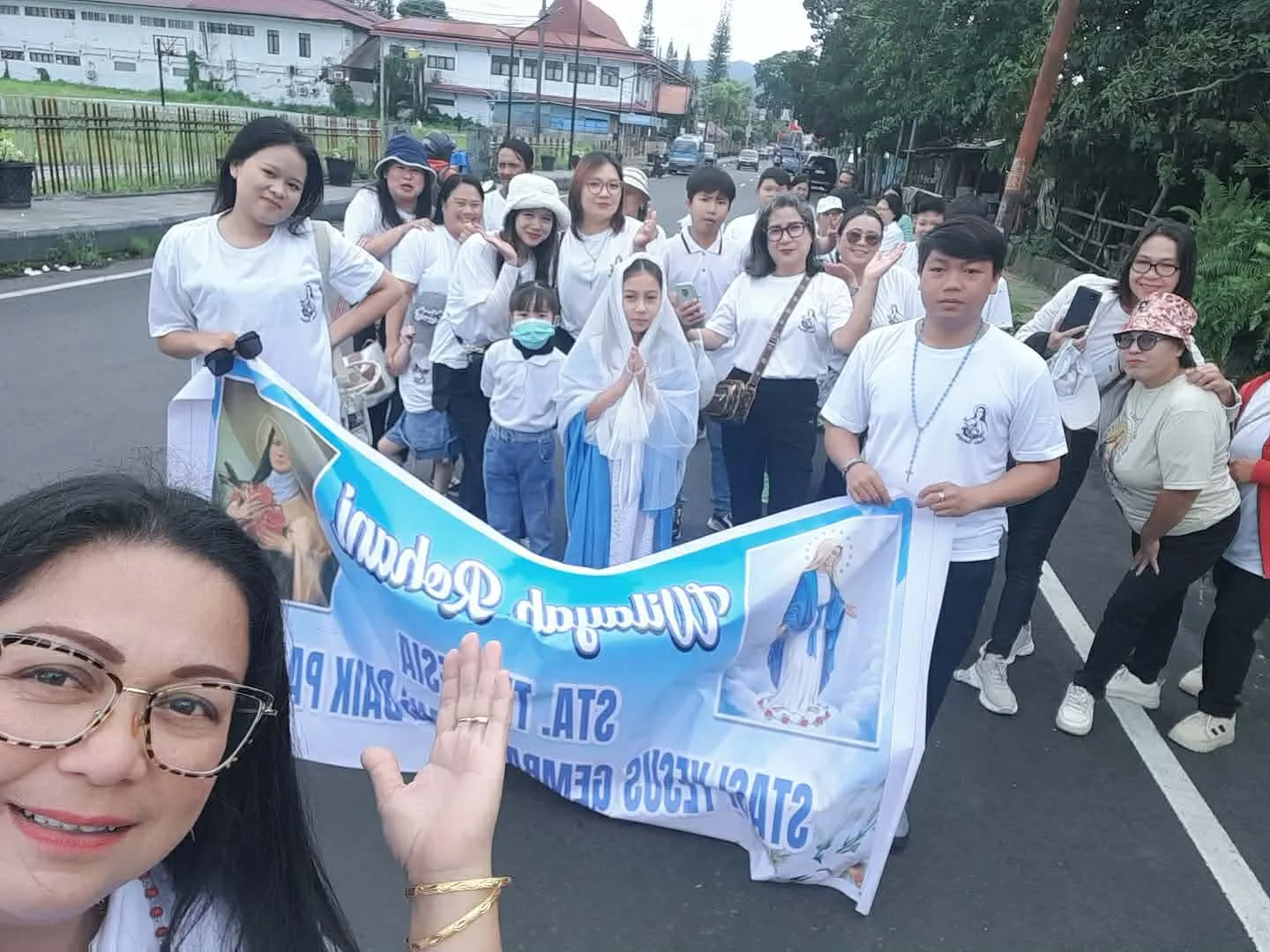 Menguntai Doa di Tondano, Cara Umat Santa Theresia Passo Merawat Soliditas Lewat Rosario