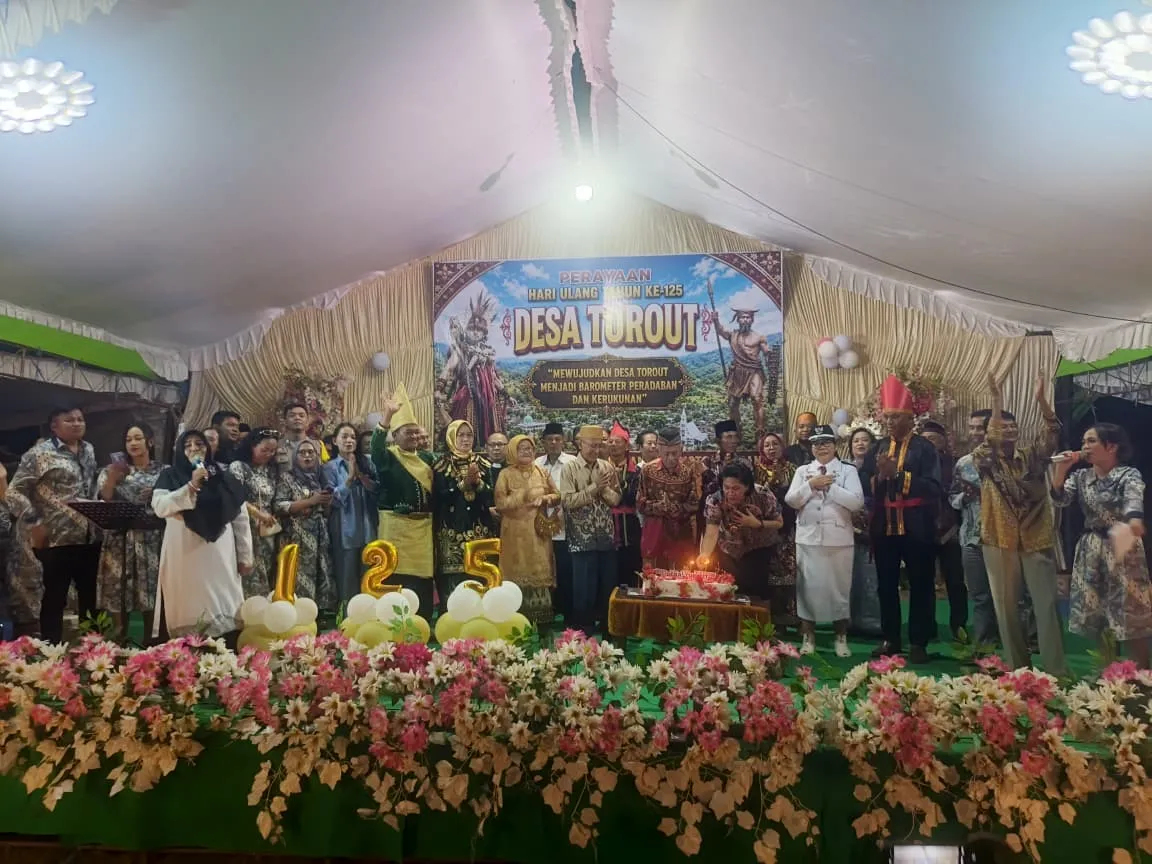 Hadir Di Tengah Masyarakat, Kodim 1302/Minahasa Kawal Perayaan HUT Desa Torout Ke-125.