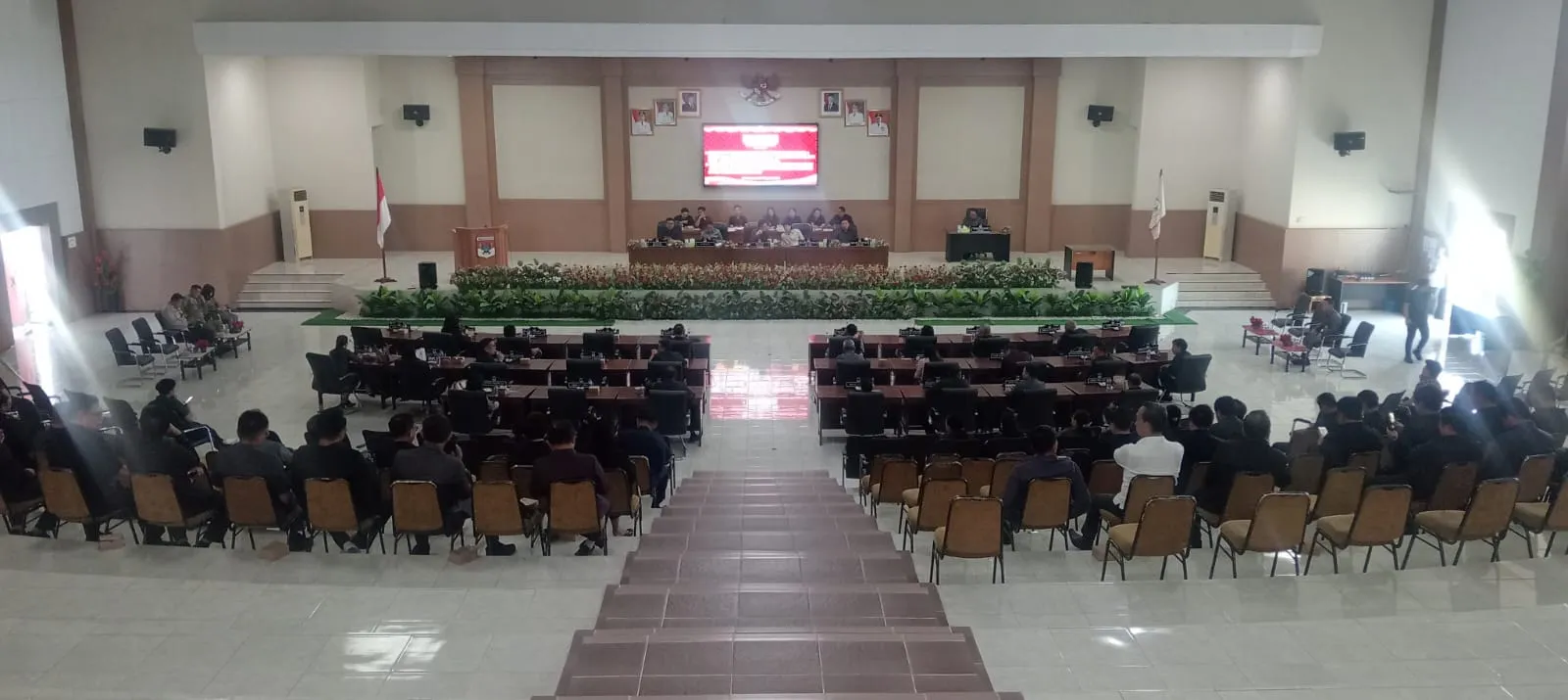 Kodim 1302/Minahasa Hadiri Rapat Paripurna DPRD Minsel Bahas KUA-PPAS APBD 2027.