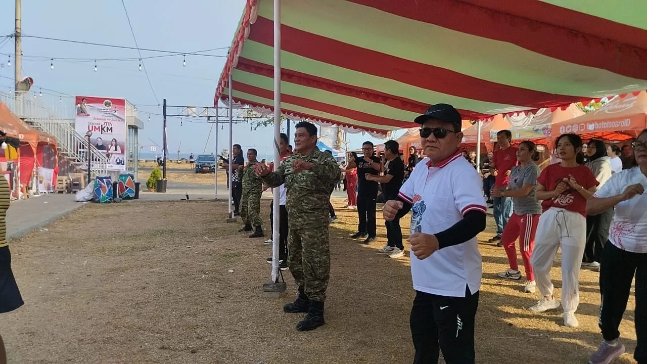 Danramil 1302-14/Amurang Hadir di Gebyar UMKM Merah Putih 2026.