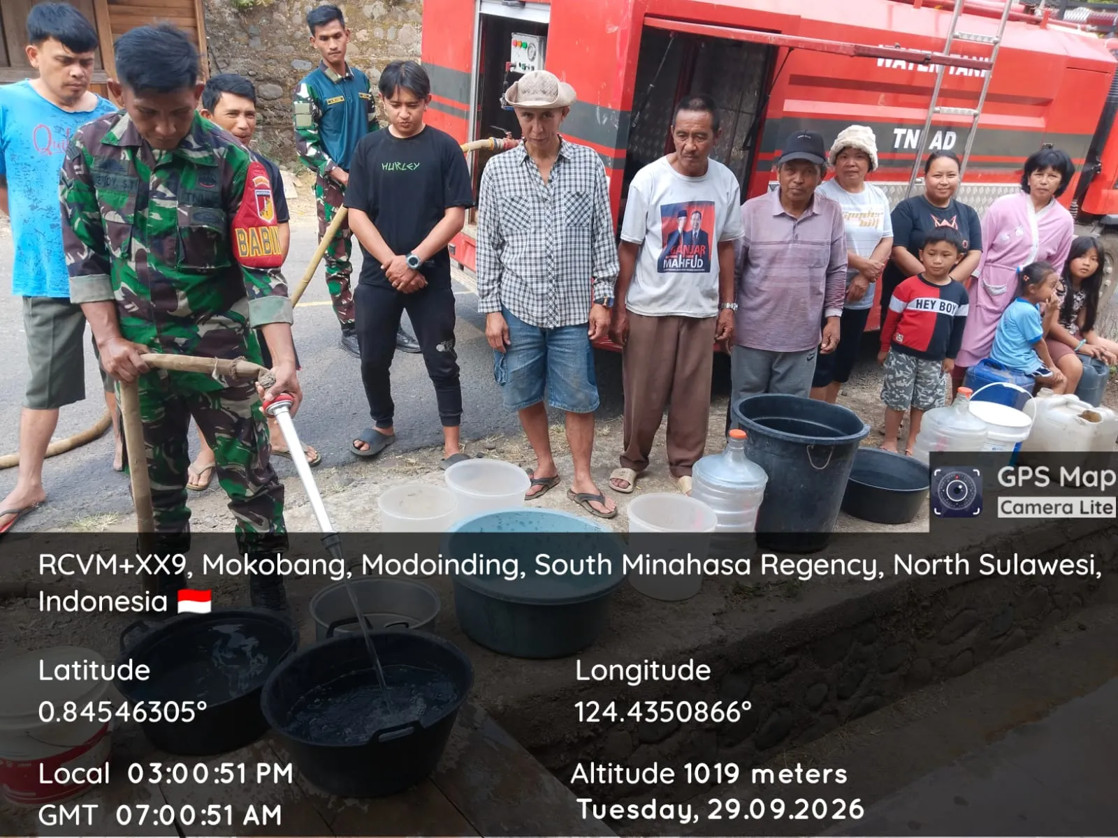 Kodim 1302/Minahasa Salurkan Bantuan Air Bersih Untuk Warga.